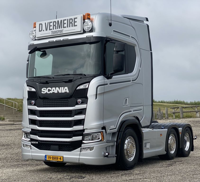 Aflevering D. Vermeire Transport