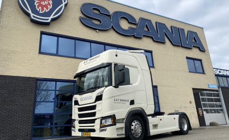 Scania R450 4×2 trekker