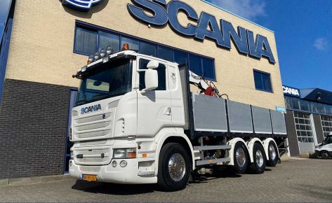 Scania R500 V8 8×2/4 open laadbak met rijdende 16tm kraan