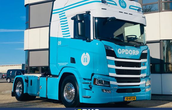 Aflevering Van Opdrop Transport